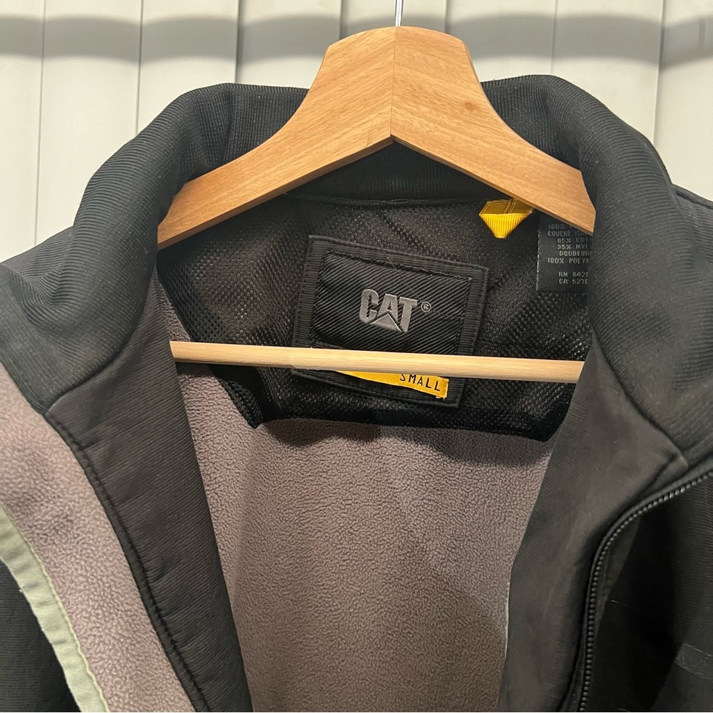Caterpillar Work Wear Jacket - Picture 6 of 9